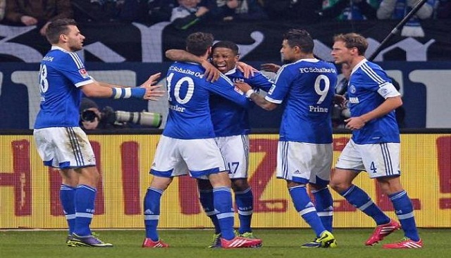 ชาลเก-โชว์ฟอร์มดุ-เปิดรังอัด-ม้าขาว--เบาะ-ๆ-3-0